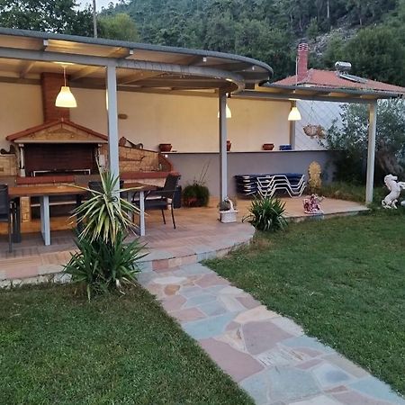 Villa Remetzo Skala Potamia  Buitenkant foto
