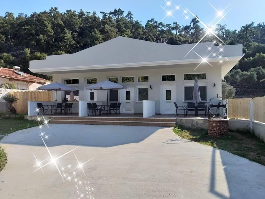 Villa Remetzo Skala Potamia  Buitenkant foto